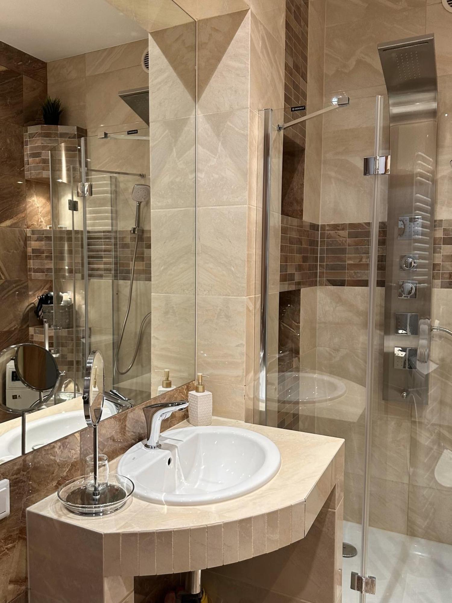 Appartement Premium Studio At The River *